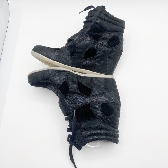 Big Buddha Wedge Strappy Shoes Black Bootie Like Size 10M - Picture 5 of 12